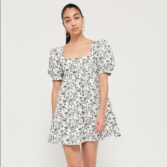 Urban Outfitters Dresses & Skirts - Laura Ashley UO Ex Penelope Toile Babydoll Dress